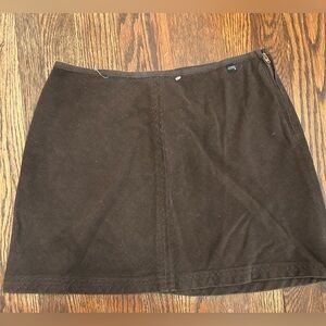 ‼️CLEARANCE‼️ Guess mini skirt